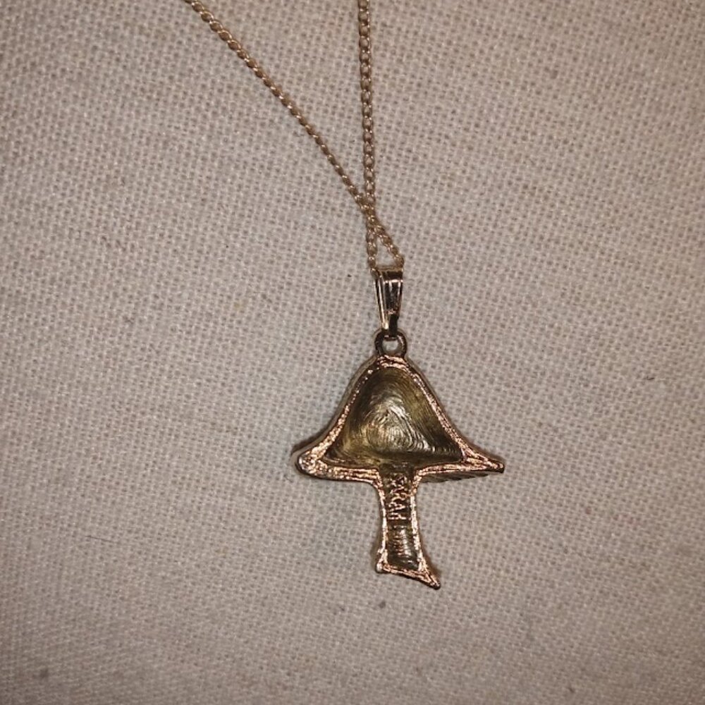 Marked Sarah: Gold tone mushroom pendant necklace. - Picture 3 of 5